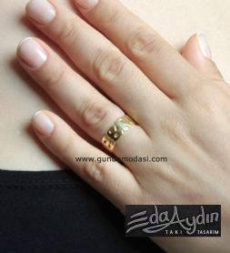 ÝSÝMLÝ YÜZÜK (Model 1)