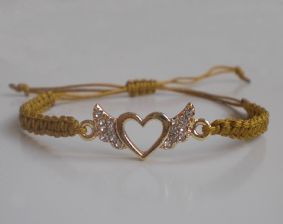 MELEK KANATLI KALP BÝLEKLÝK