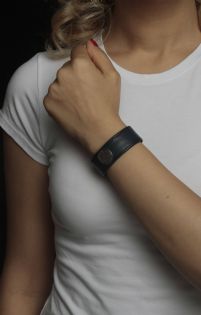 DUALI DERÝ KADIN BÝLEKLÝK